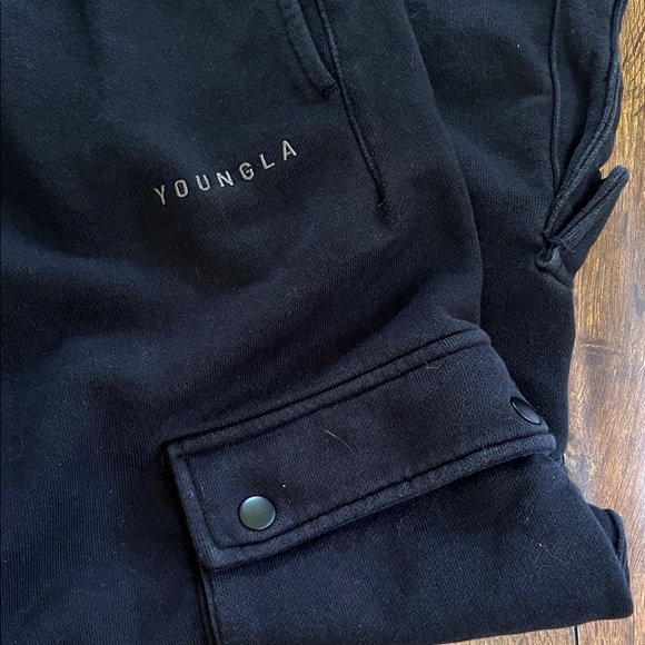 YOUNGLA Women Black Jogger - Picture 4 of 5